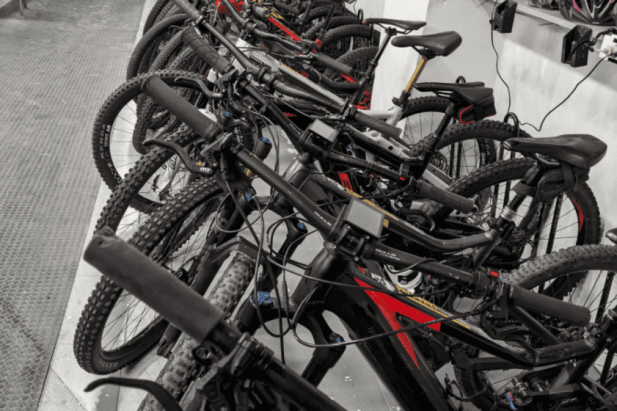 Rent City Bike Granada at Andalucía Ebikes shop